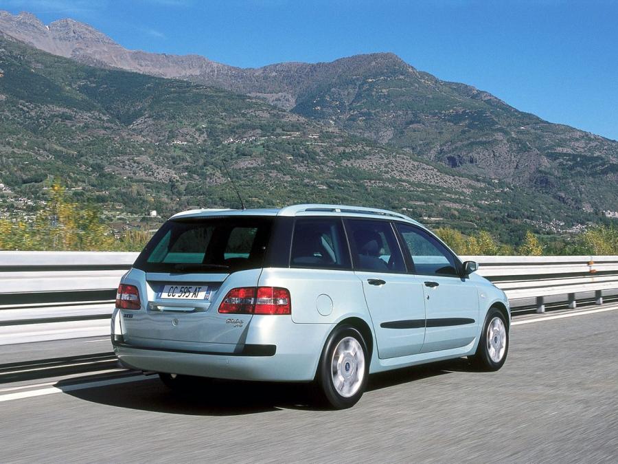  Fiat Stilo Multiwagon 2002 года  (фото 5 из 16)
